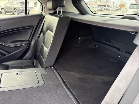 Used 2015 Mercedes-Benz GLA 250 GLA 250 image 9