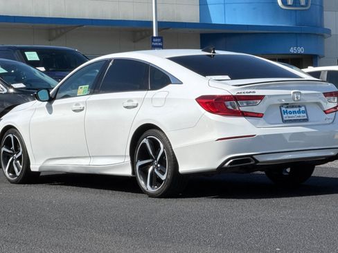 Used 2022 Honda Accord Sport image 3