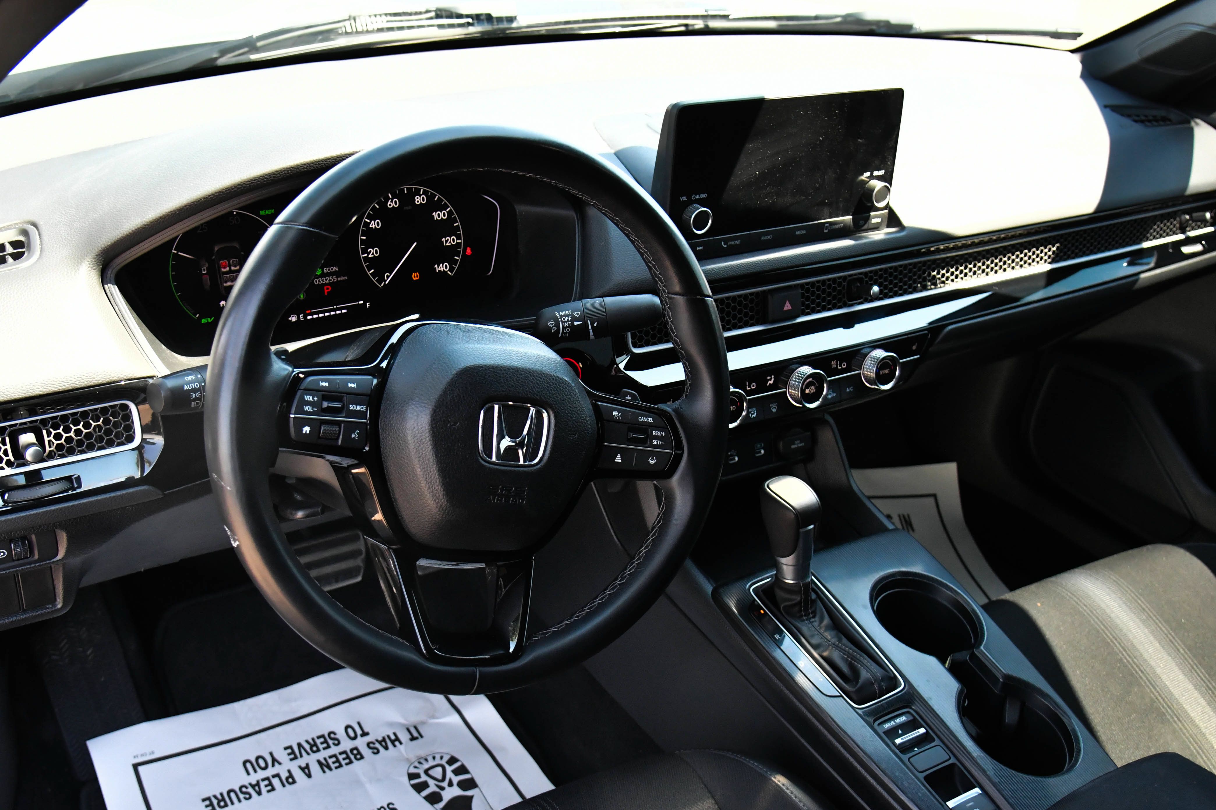 Used 2025 Honda Civic Sport image 14
