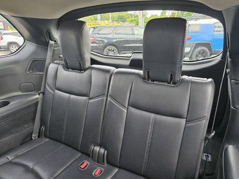 Used 2019 Nissan Pathfinder Platinum AWD/4WD image 38