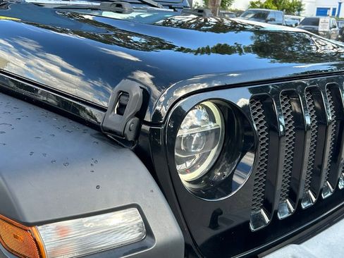 Certified 2021 Jeep Wrangler Sport S image 26