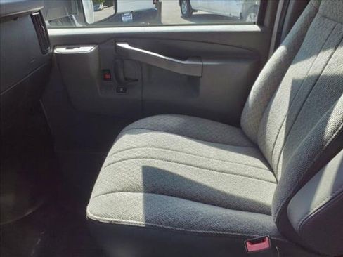 New 2024 GMC Savana 4500 w/ Power Convenience Package image 14