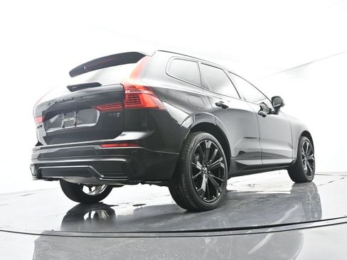 Used 2024 Volvo XC60 B5 Ultimate w/ Protection Package Premier AWD/4WD image 48