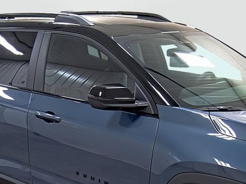 New 2026 Chevrolet Equinox RS w/ Convenience Package III AWD/4WD image 15