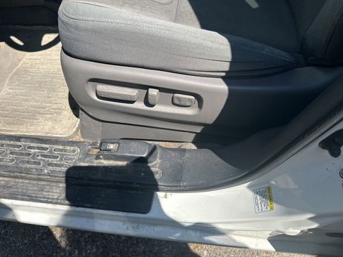 Used 2013 Honda Ridgeline RTS image 16