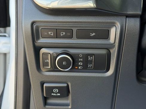 Used 2022 Ford F150 XLT w/ Equipment Group 302A High image 42