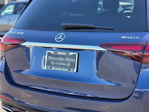 New 2026 Mercedes-Benz GLE 450 4MATIC image 12