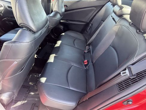 Used 2021 Toyota Prius Prime Limited FWD image 13