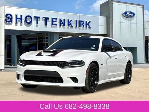 Used 2023 Dodge Charger R/T w/ Blacktop Package RWD image 3