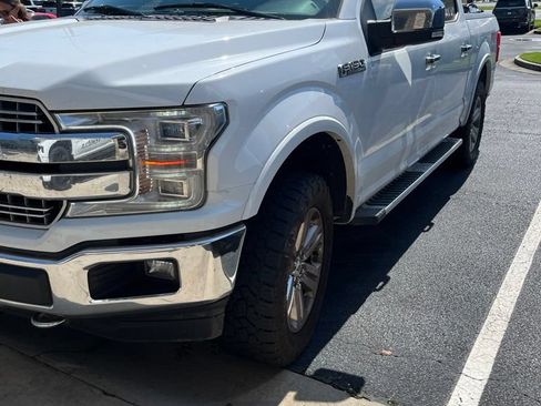 Used 2018 Ford F150 Lariat w/ Equipment Group 502A Luxury AWD/4WD image 2