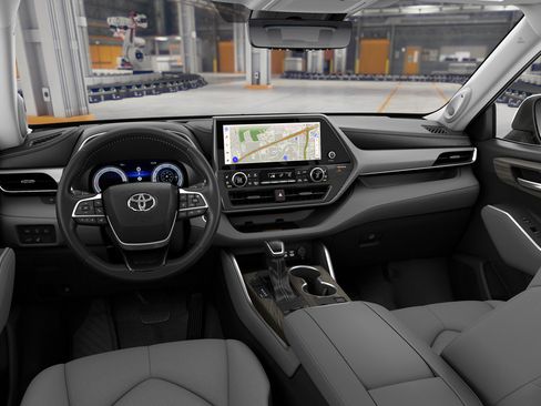 New 2026 Toyota Highlander Platinum AWD/4WD image 19