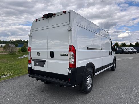New 2026 RAM ProMaster 2500 w/ Advanced Safety Group FWD image 23