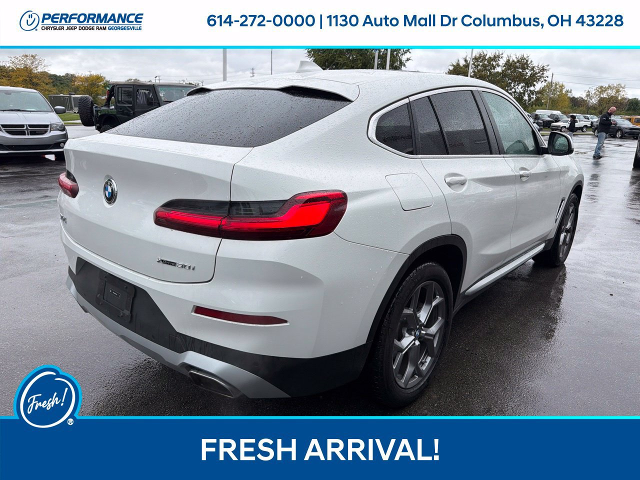 Used 2025 BMW X4 xDrive30i AWD/4WD image 11