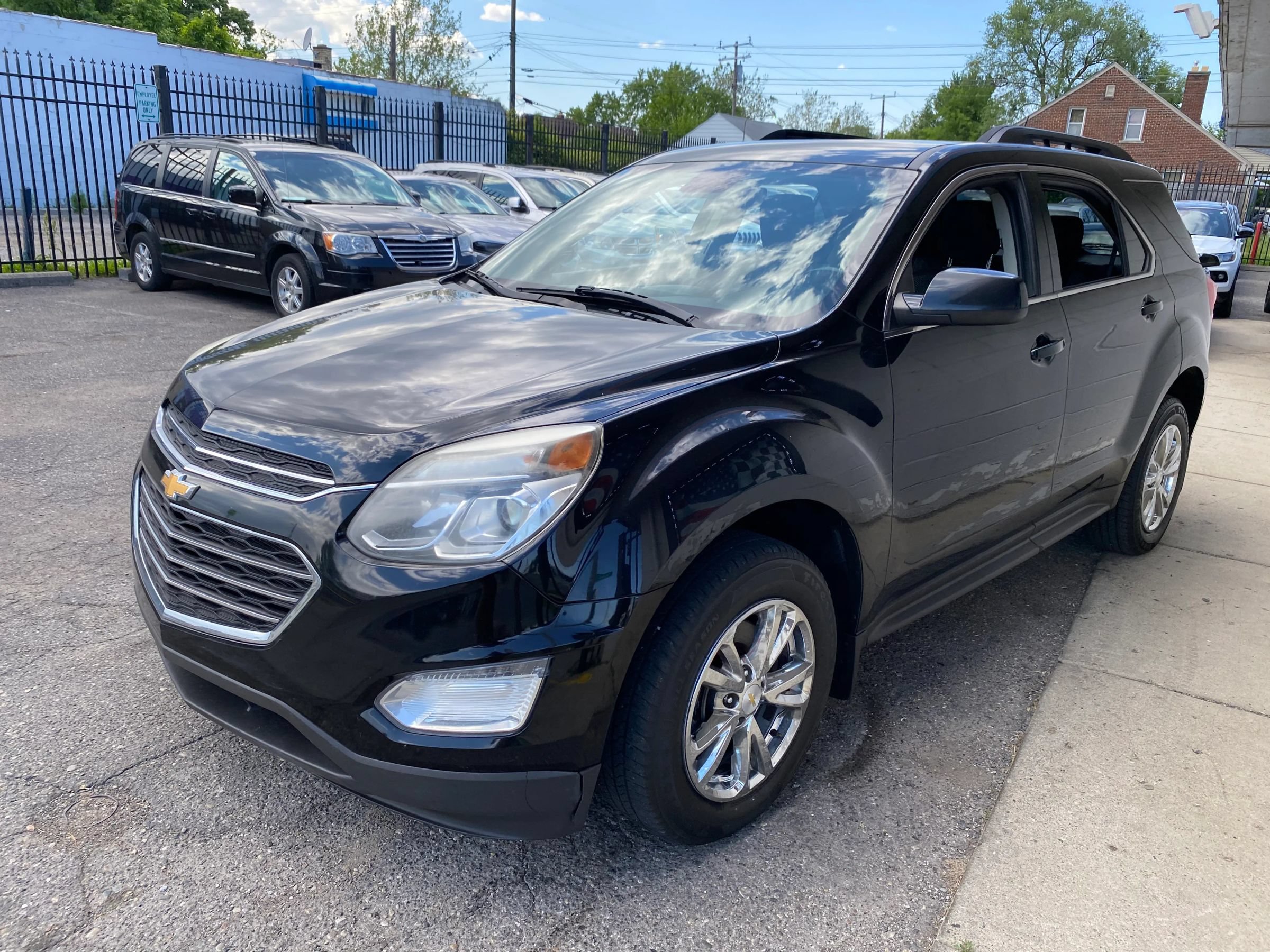 Used 2017 Chevrolet Equinox LT w/ True North Edition AWD/4WD image 6