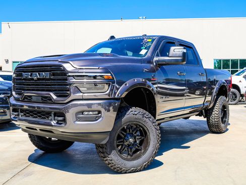 New 2026 RAM 2500 Laramie AWD/4WD image 1