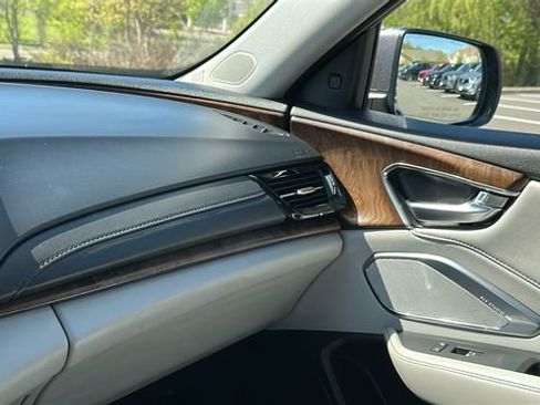 Certified 2019 Acura RDX AWD w/ Advance Package image 22