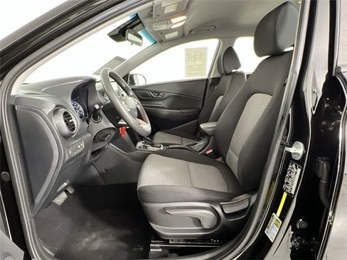 Used 2019 Hyundai Kona SE w/ Cargo Package image 19