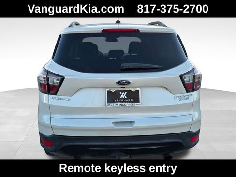 Used 2017 Ford Escape Titanium image 7