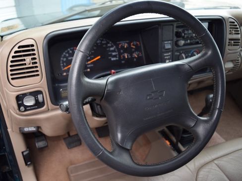 Used 1997 Chevrolet Silverado 1500 4x4 Regular Cab w/ Preferred Equipment Group 2 image 33