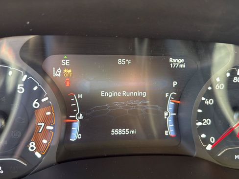 Used 2024 Jeep Compass Trailhawk AWD/4WD image 33