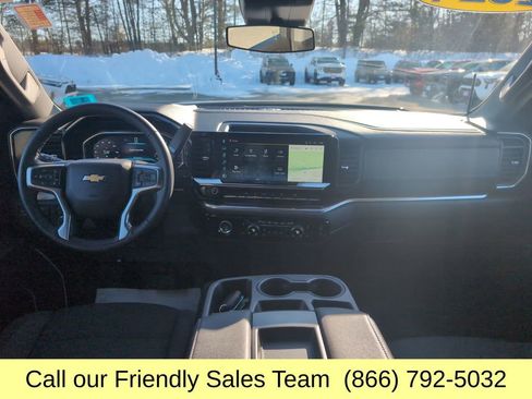 Used 2024 Chevrolet Silverado 1500 LT image 15