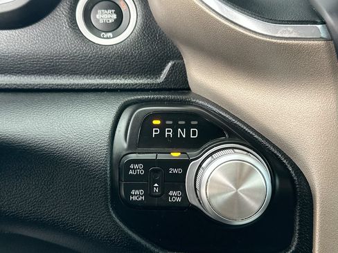 Used 2022 RAM 1500 Laramie AWD/4WD image 21