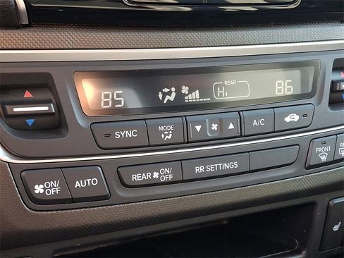 Used 2025 Honda Ridgeline TrailSport image 16