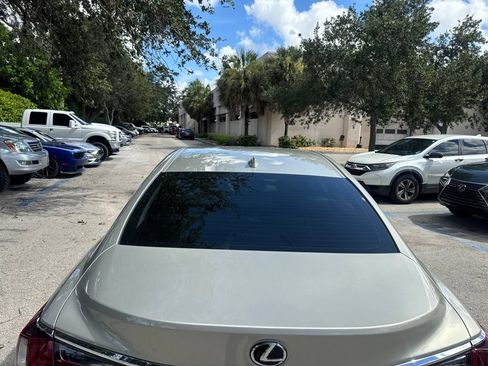 Used 2021 Lexus ES 350 w/ Premium Package FWD image 6