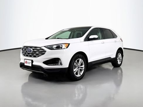 Used 2020 Ford Edge SEL w/ Cold Weather Package AWD/4WD image 3