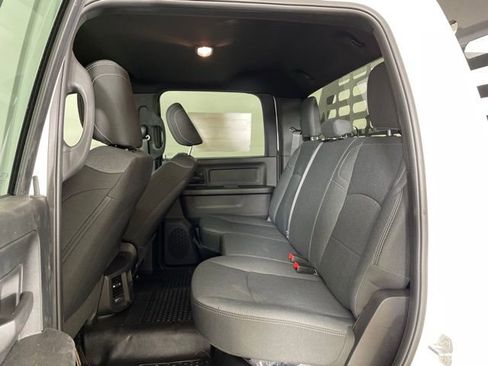 New 2024 RAM 5500 Tradesman w/ Chrome Appearance Group image 34