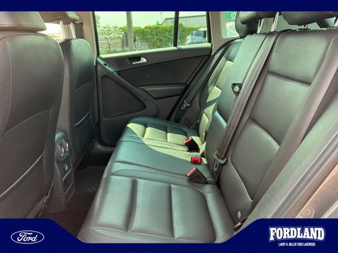 Used 2012 Volkswagen Tiguan S AWD/4WD image 17