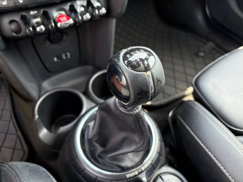 Used 2016 MINI Cooper 4-Door Hardtop FWD image 19