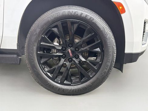 Used 2023 GMC Yukon Denali w/ Max Trailering Package AWD/4WD image 36