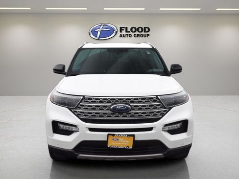 Certified 2023 Ford Explorer Limited w/ Equipment Group 301A AWD/4WD image 2