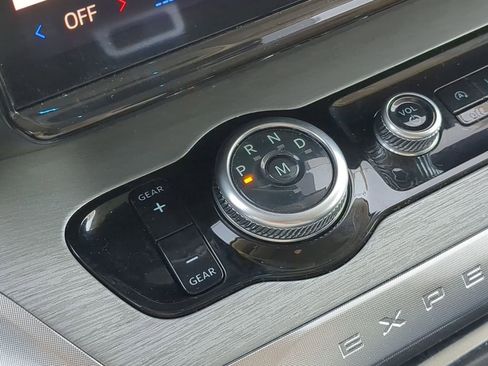 Used 2025 Ford Expedition Max Platinum image 20