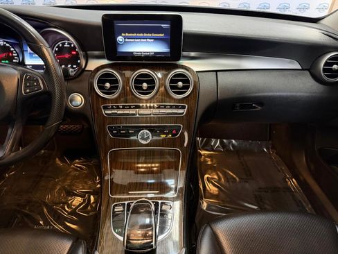 Used 2016 Mercedes-Benz C 300 4MATIC Sedan image 36