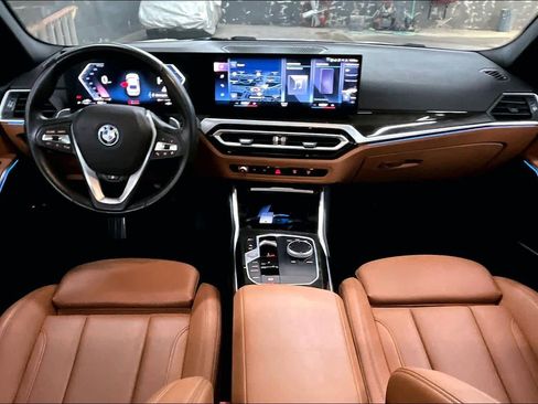 Certified 2023 BMW 330e xDrive w/ Convenience Package image 17