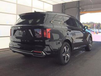 Used 2021 Kia Sorento S FWD video 2