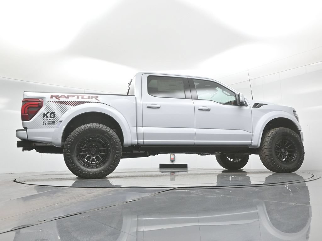 Used 2025 Ford F150 Raptor AWD/4WD image 48