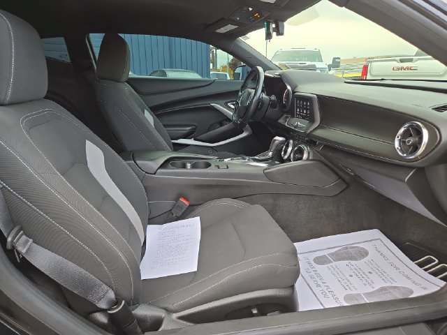 Used 2021 Chevrolet Camaro LT RWD image 29