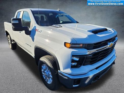 New 2025 Chevrolet Silverado 2500 LT image 1