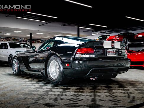 Used 2006 Dodge Viper SRT-10 image 36