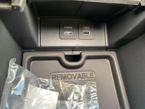 New 2026 Honda Odyssey Elite image 21