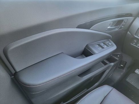 New 2026 Honda Ridgeline Black Edition image 29
