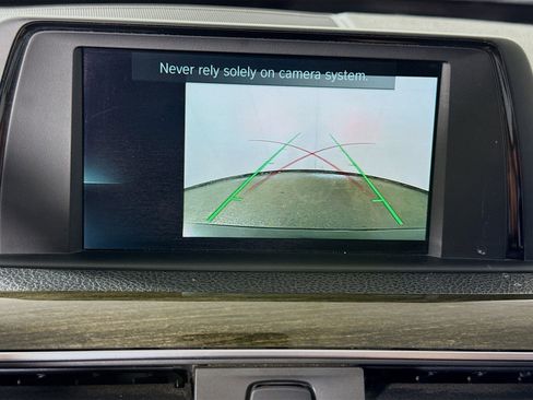 Used 2018 BMW 330i Sedan image 19