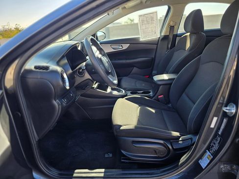Used 2022 Kia Forte Sedan image 15