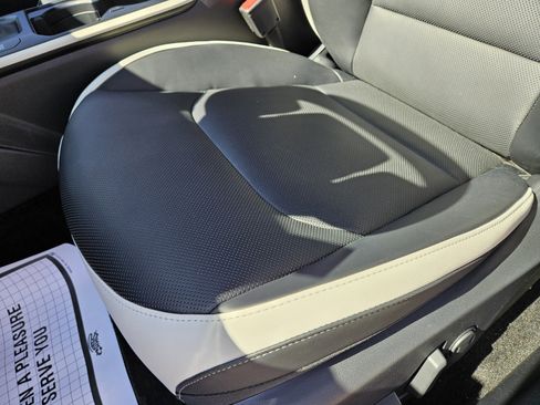 New 2026 Kia K4 GT-Line image 8