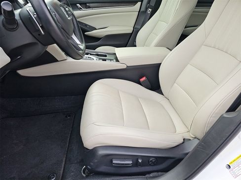 Used 2022 Honda Accord EX-L image 14