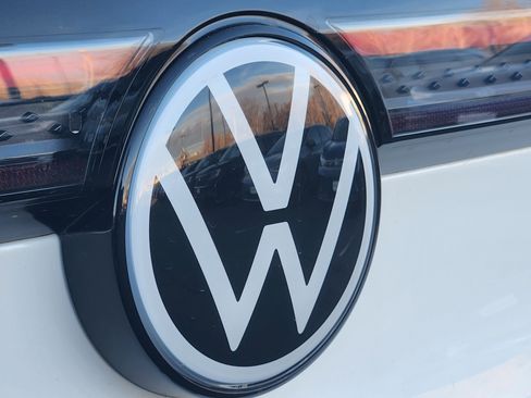 New 2026 Volkswagen ID.4 Pro S Plus AWD/4WD image 20