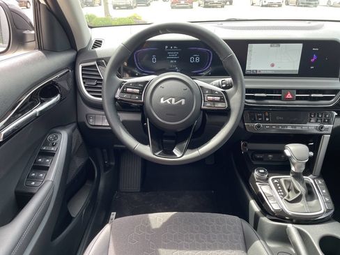 New 2026 Kia Seltos S AWD/4WD image 12
